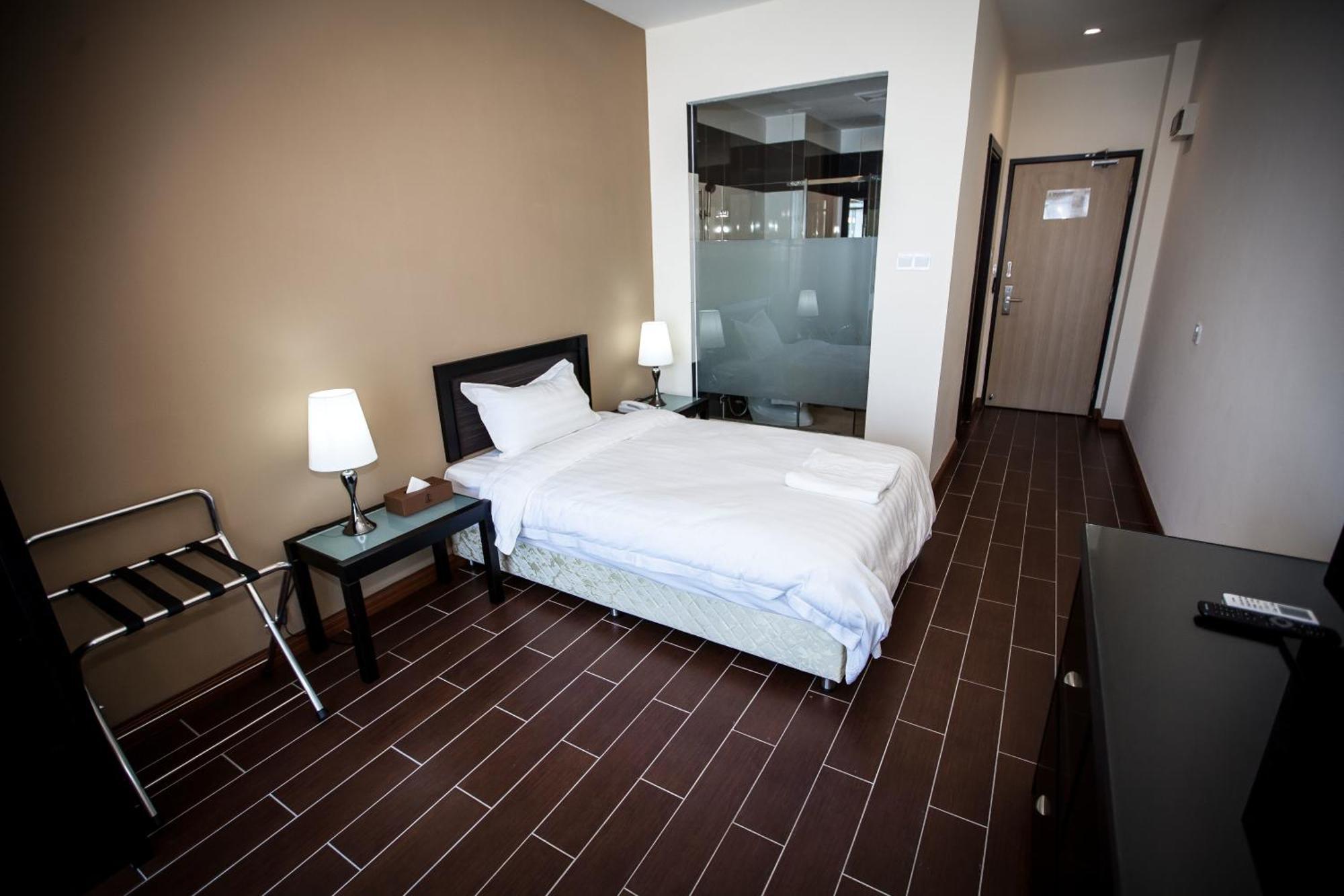 Putatan Platinum Hotel Kota Kinabalu Kamer foto