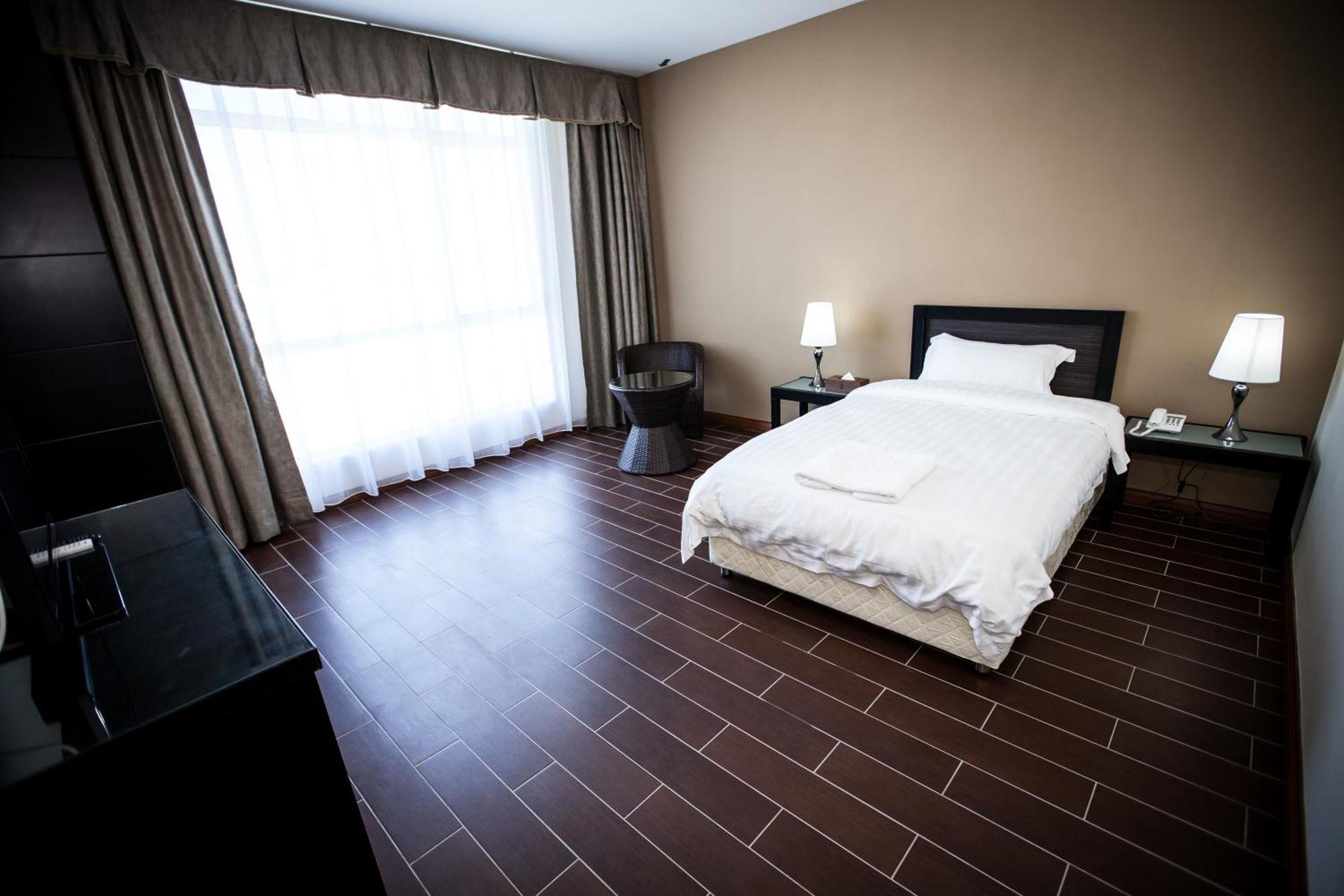 Putatan Platinum Hotel Kota Kinabalu Kamer foto