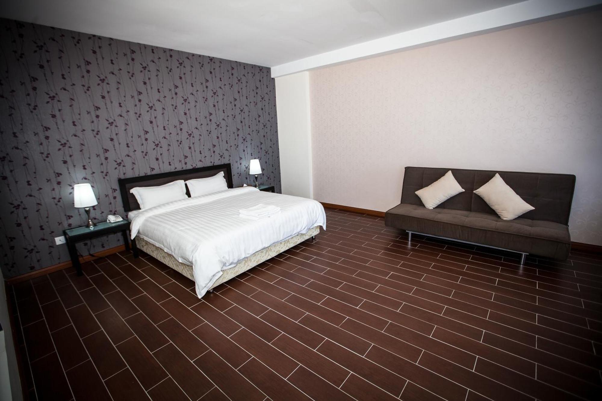 Putatan Platinum Hotel Kota Kinabalu Kamer foto