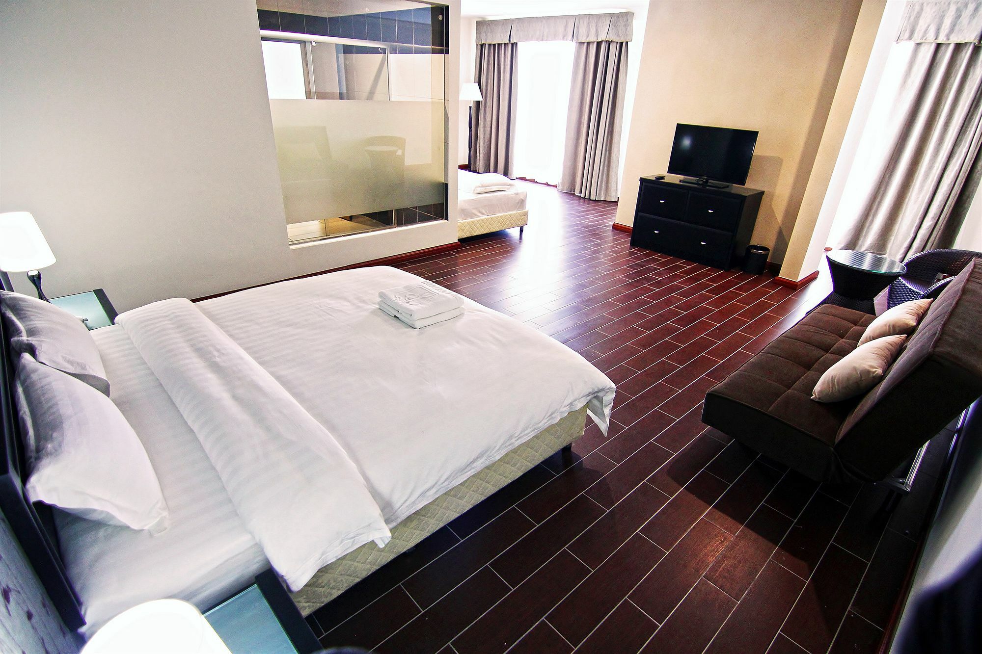 Putatan Platinum Hotel Kota Kinabalu Buitenkant foto
